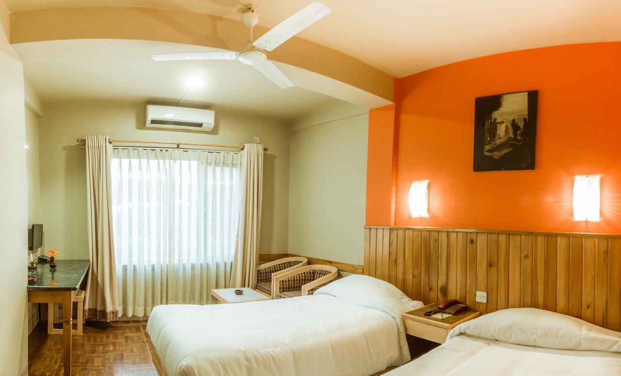 Harati Manor Inn Катманду Екстериор снимка