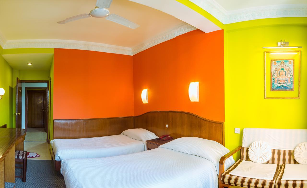Harati Manor Inn Катманду Екстериор снимка
